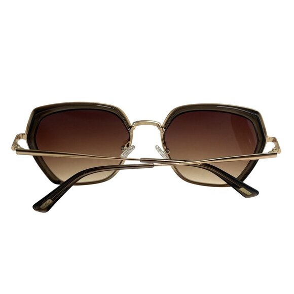 GINCE Goods Linda Metal Frame Sunglasses in Gold main image 7